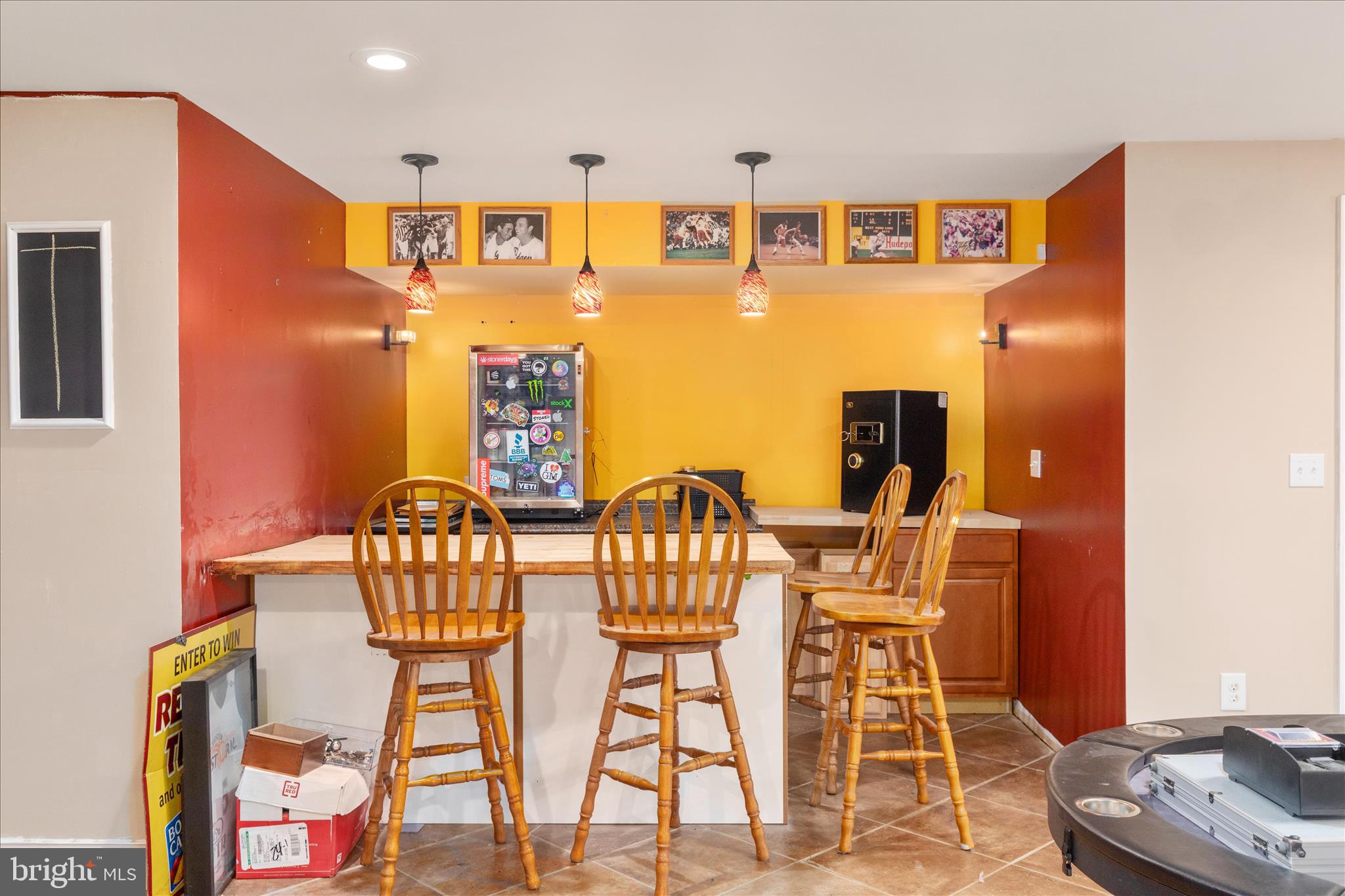 HEDGEBROOK HILLS - Residential