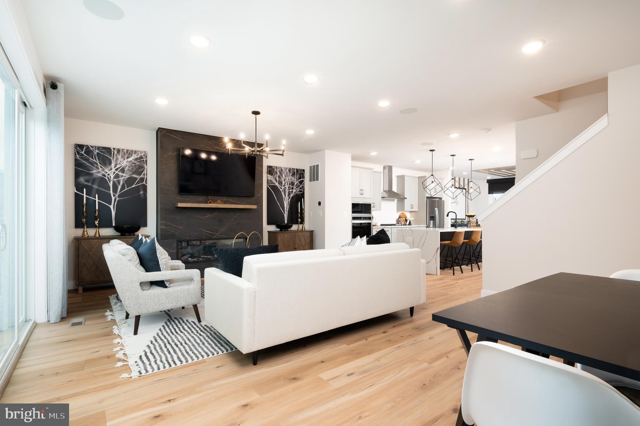 BRAMBLETON - Residential