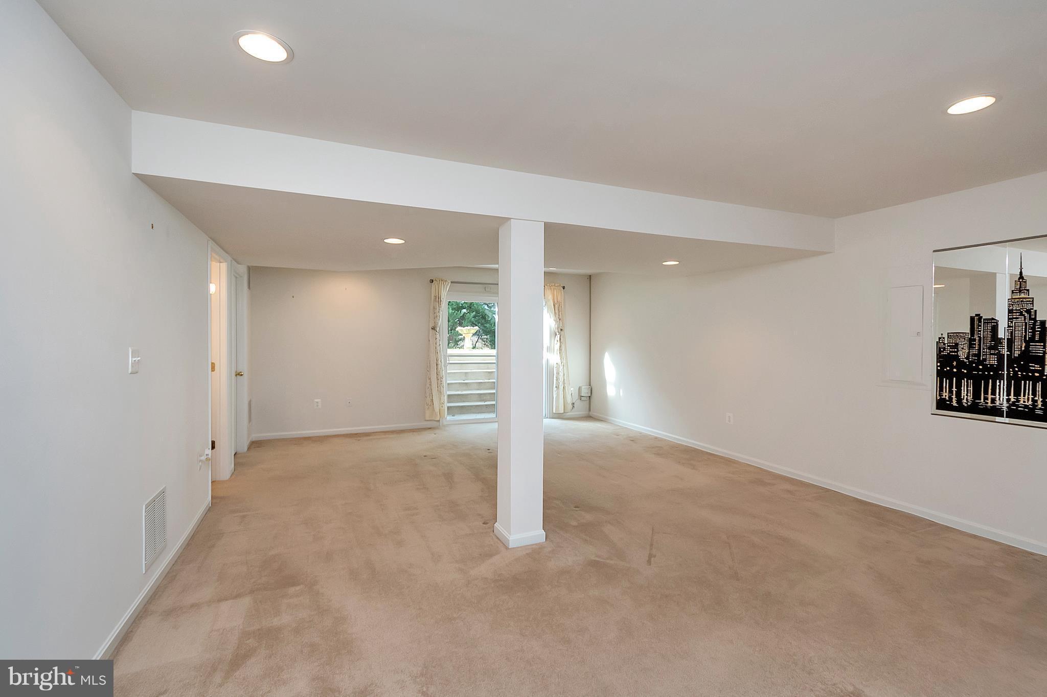 HOMEPLACE ON PELHAMS REACH - Residential