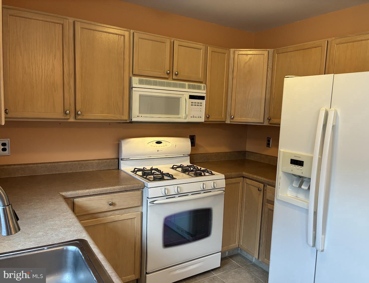 749 SLATE COURT