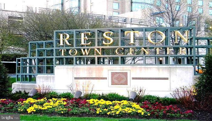 GLENVALE CONDO - Residential