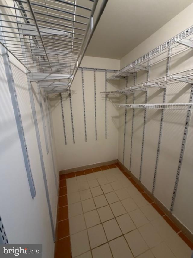 GLENVALE CONDO - Residential
