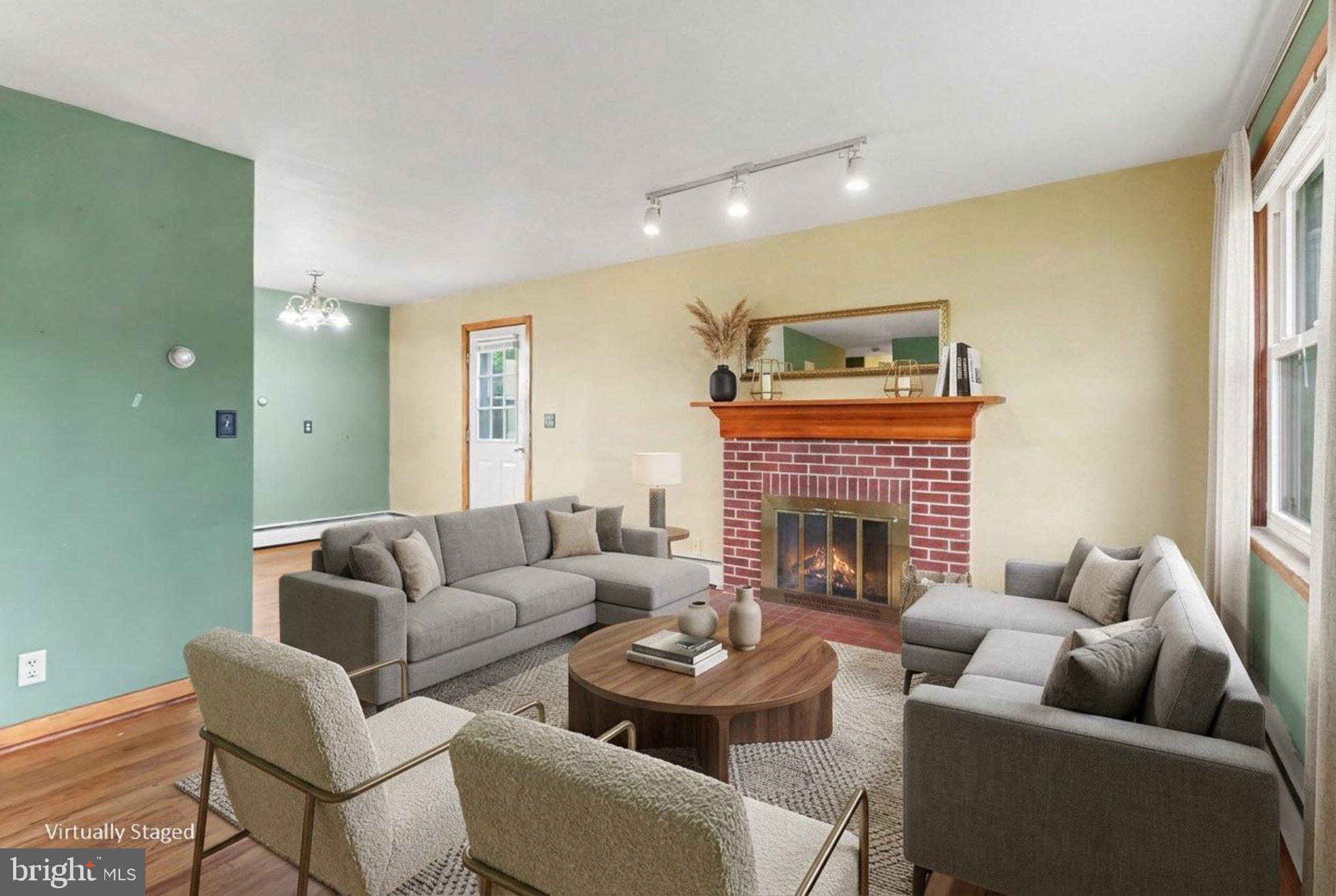 847 SHAWNEE DRIVE