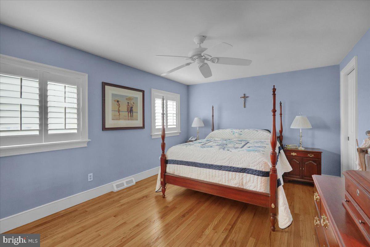 WHITFIELD - Residential