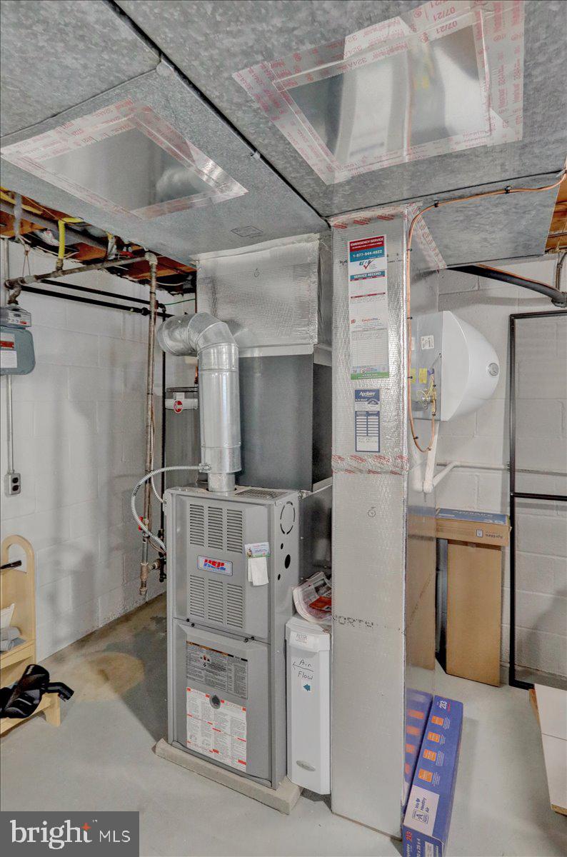 WHITFIELD - Residential