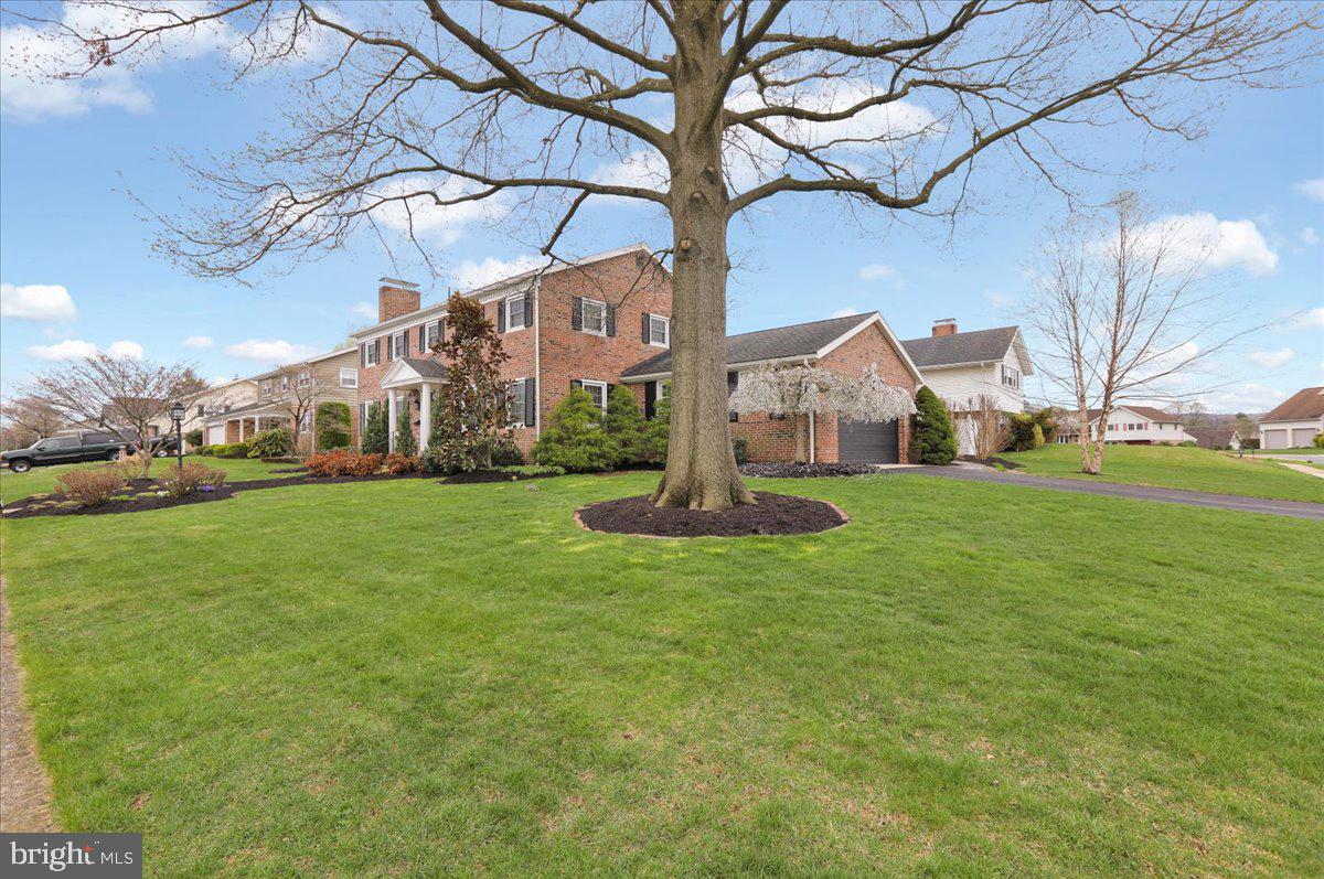 WHITFIELD - Residential