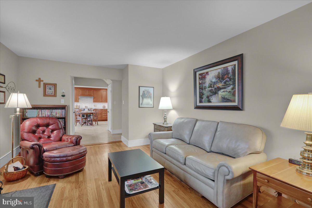 WHITFIELD - Residential