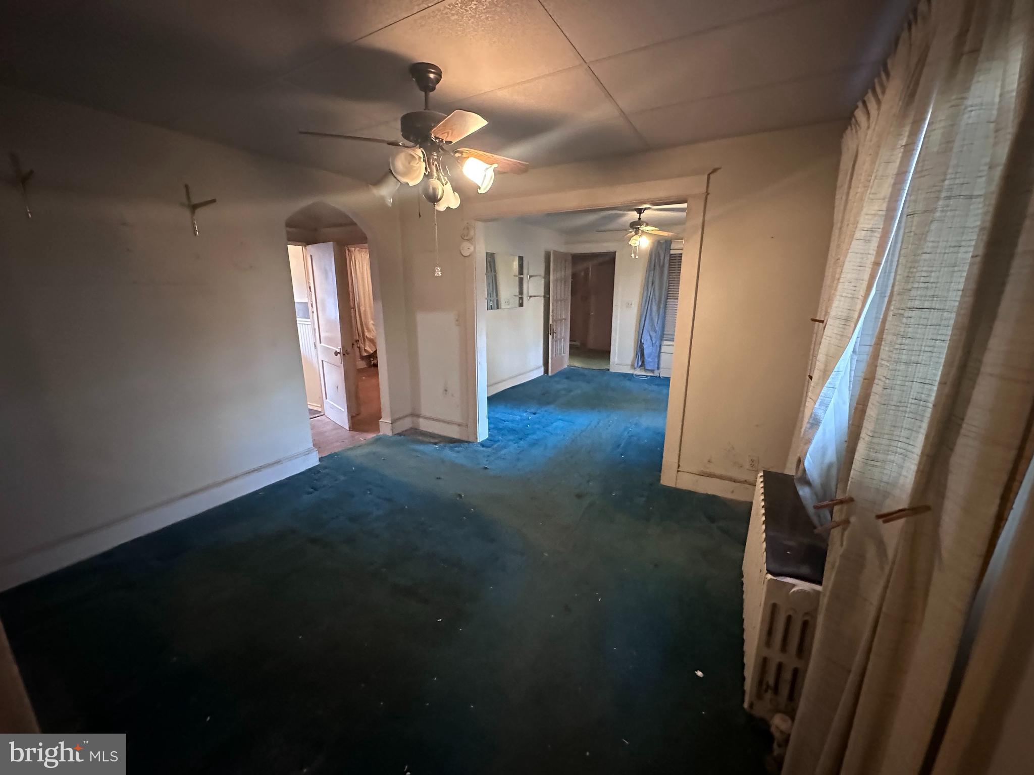 RIVERDALE PARK - Residential