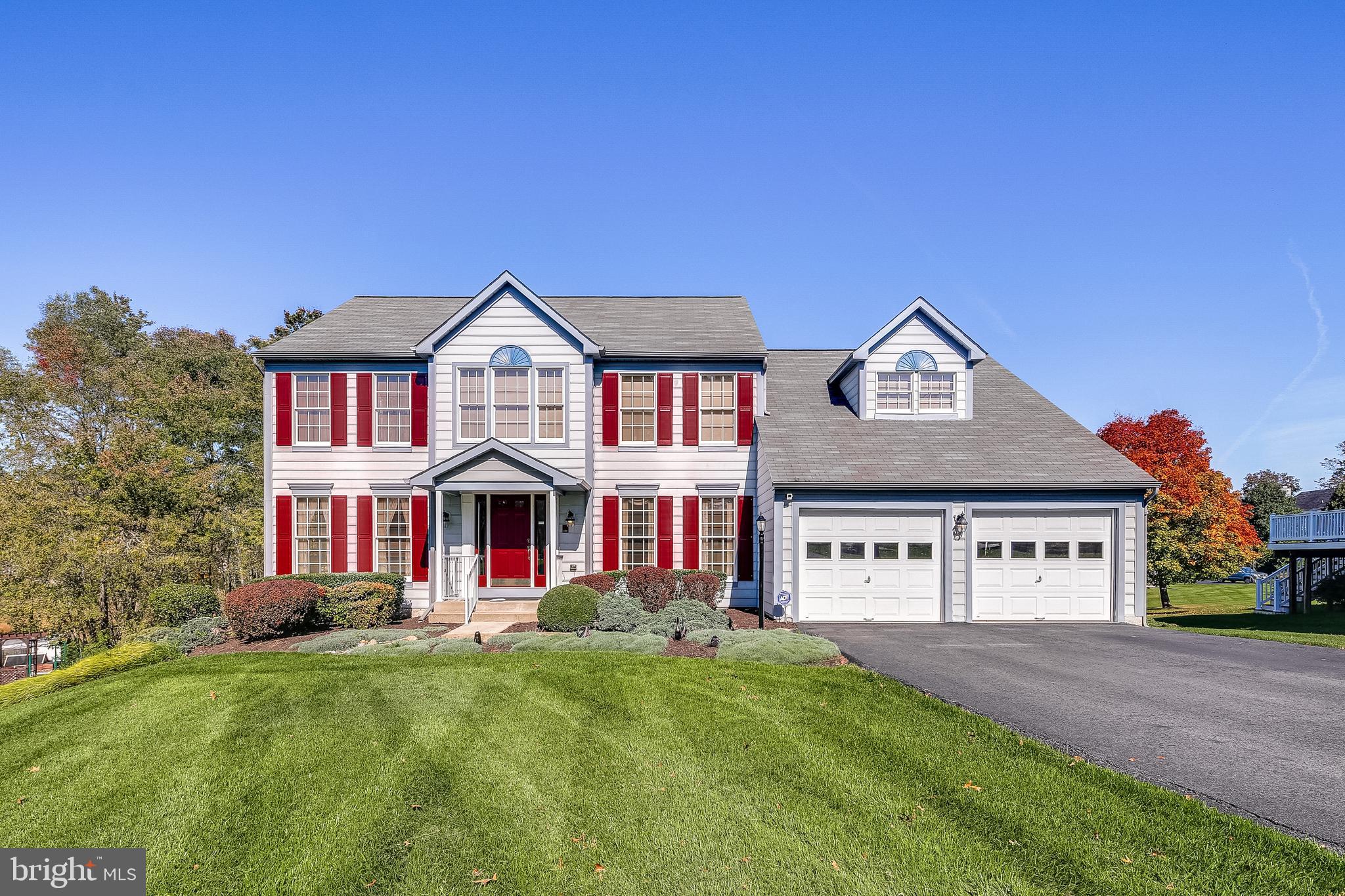 CENTENNIAL MANOR - Residential