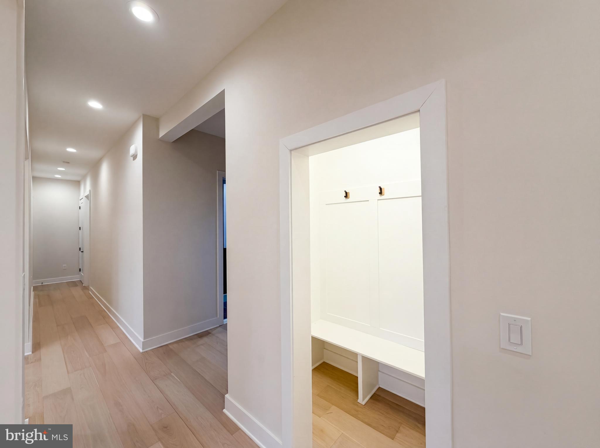 WILLET HEIGHTS - Residential