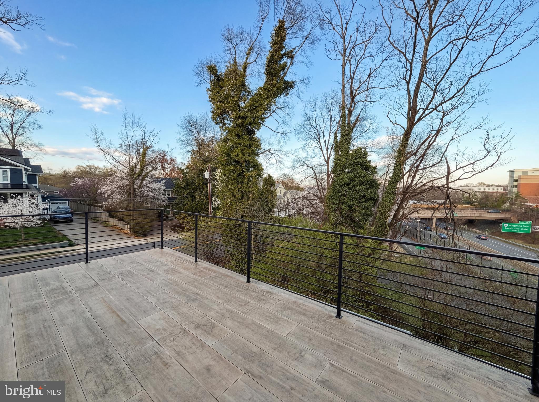 WILLET HEIGHTS - Residential