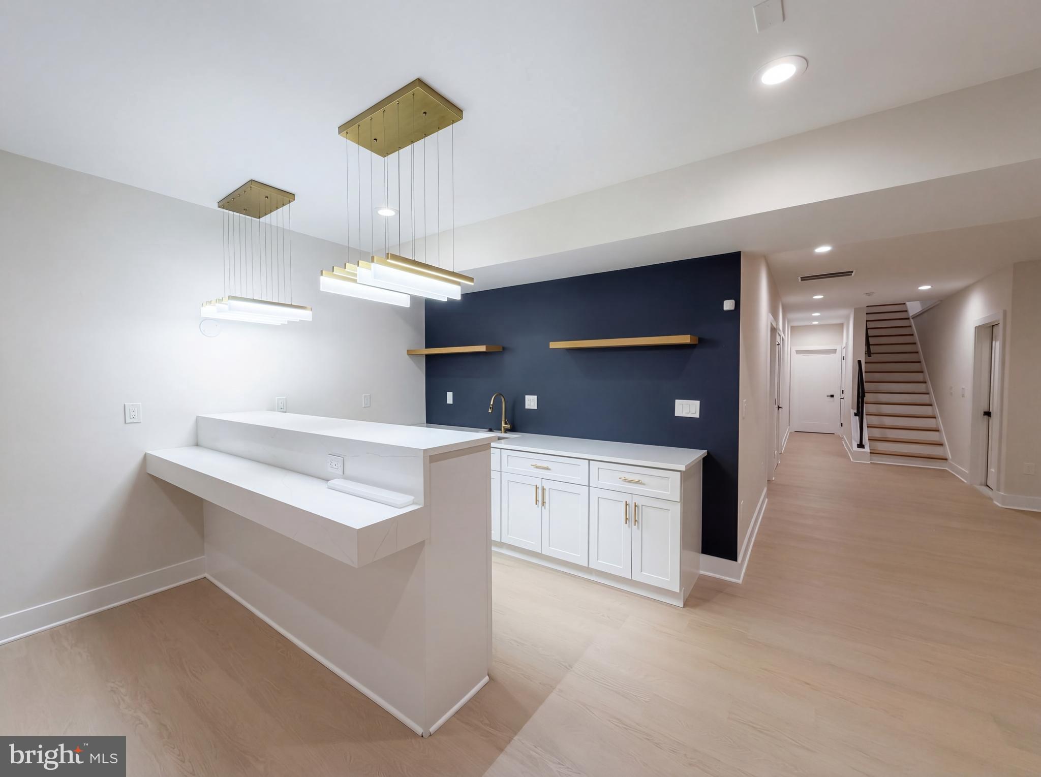 WILLET HEIGHTS - Residential