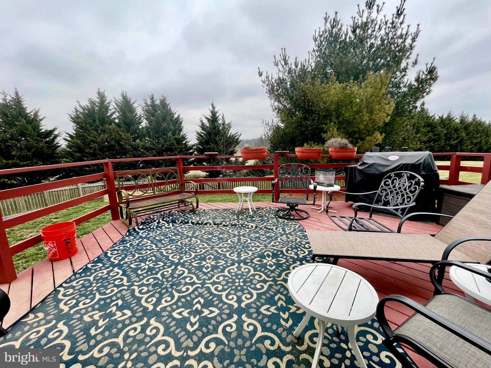 BRIAR RUN - Residential