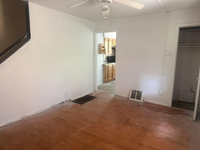 5106 JUST STREET NE