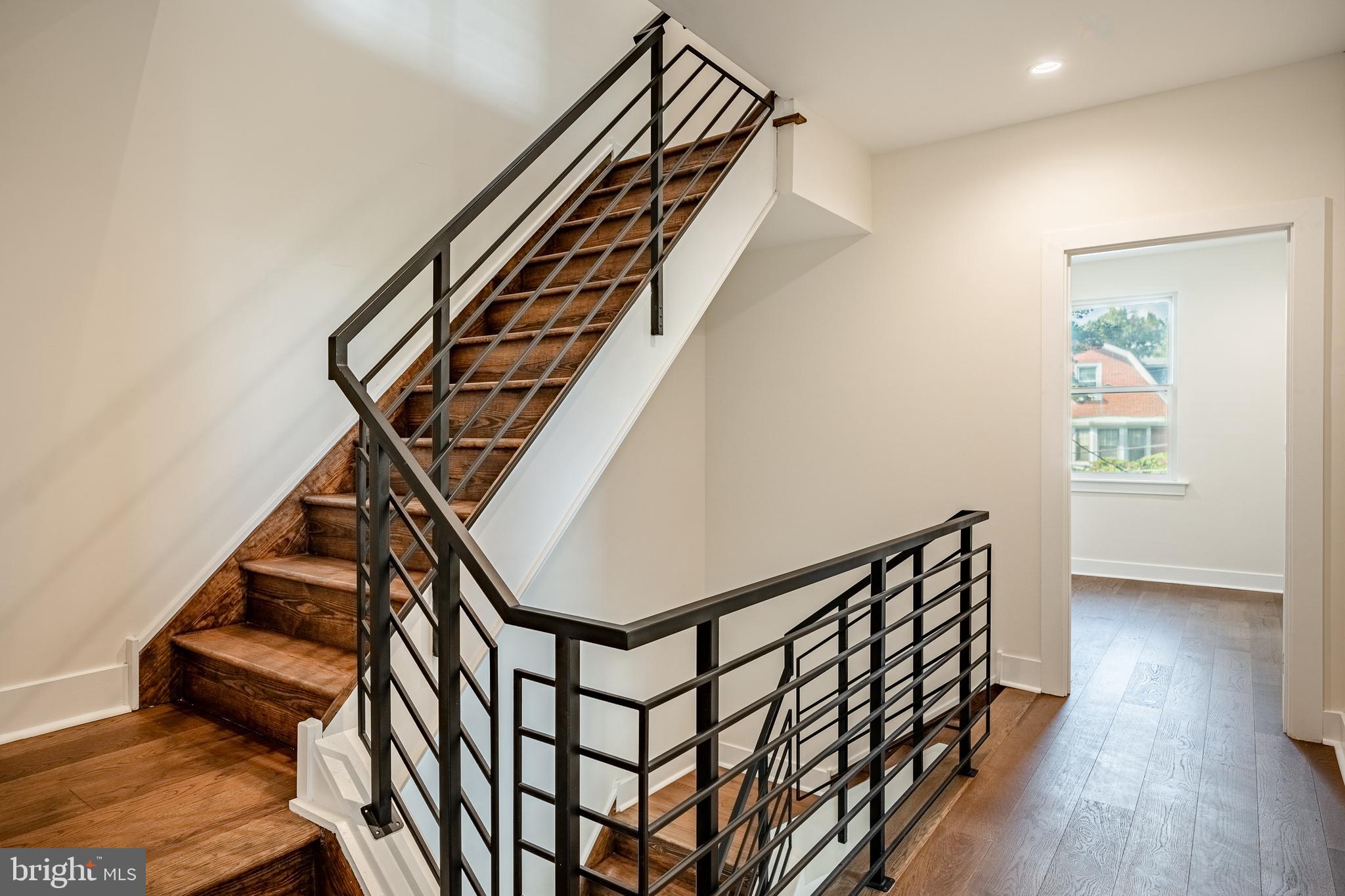 WYNNEBROOK MANOR - Residential