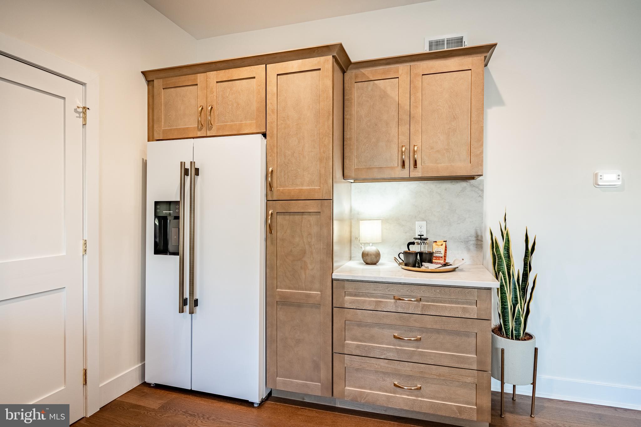 WYNNEBROOK MANOR - Residential