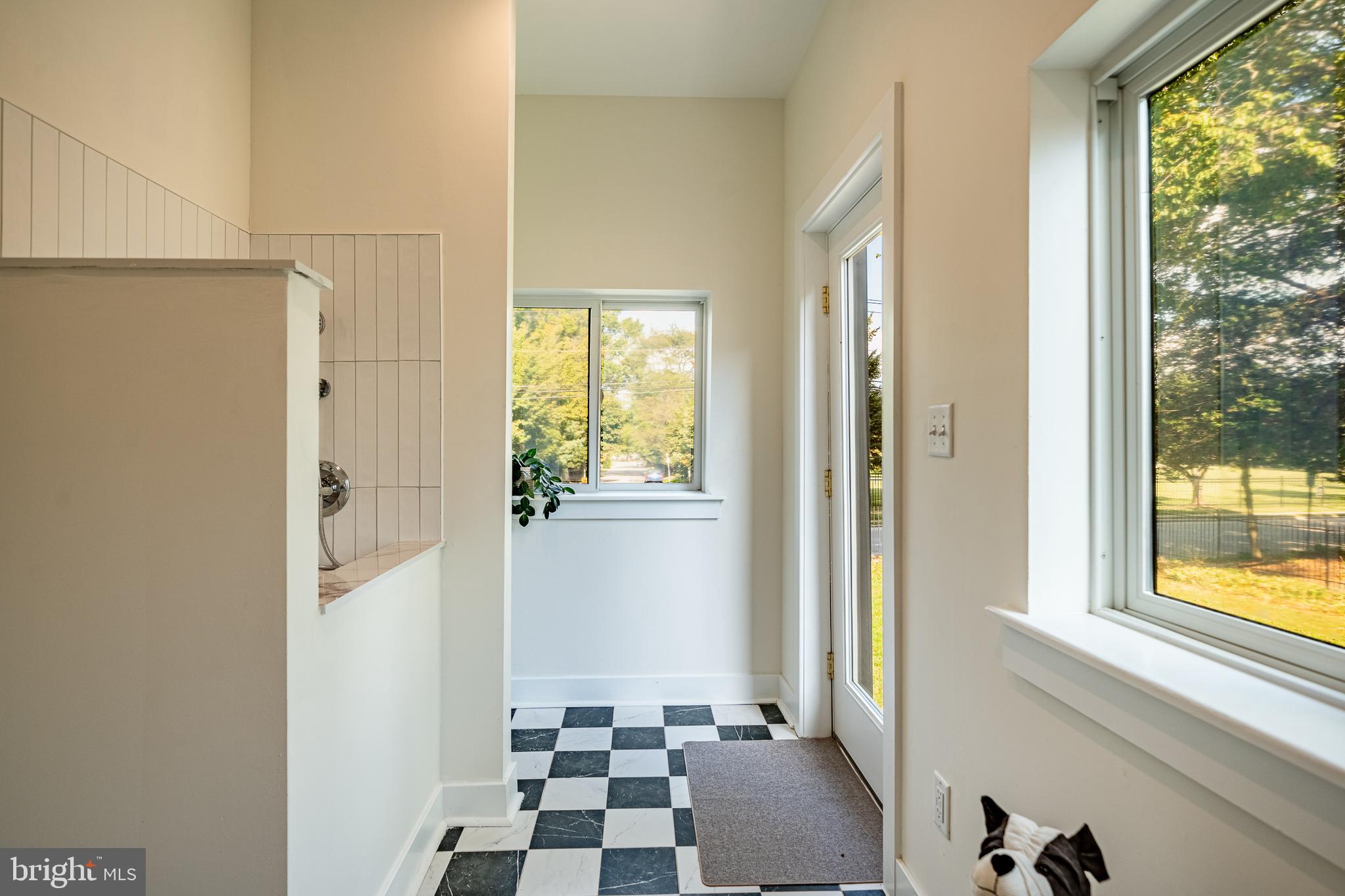 WYNNEBROOK MANOR - Residential