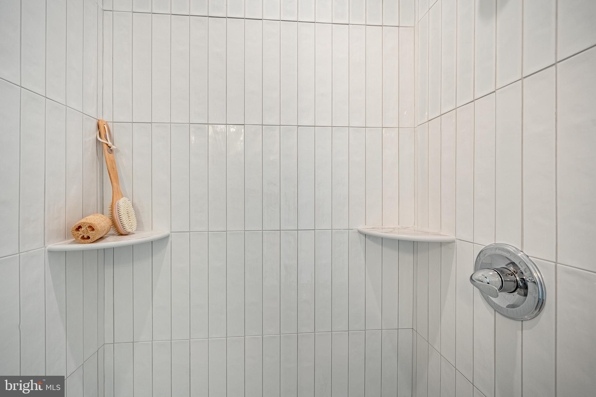 WYNNEBROOK MANOR - Residential