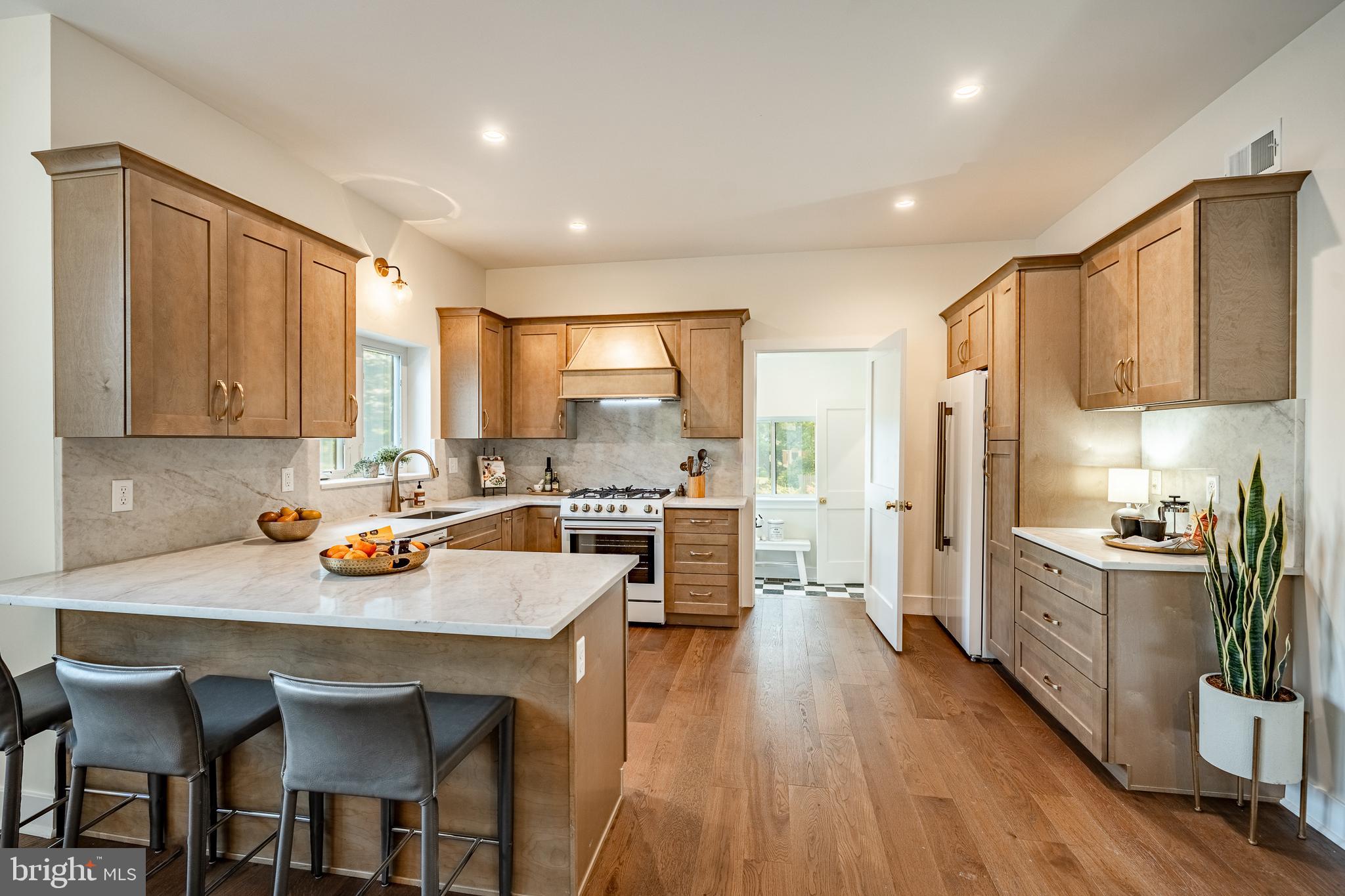 WYNNEBROOK MANOR - Residential