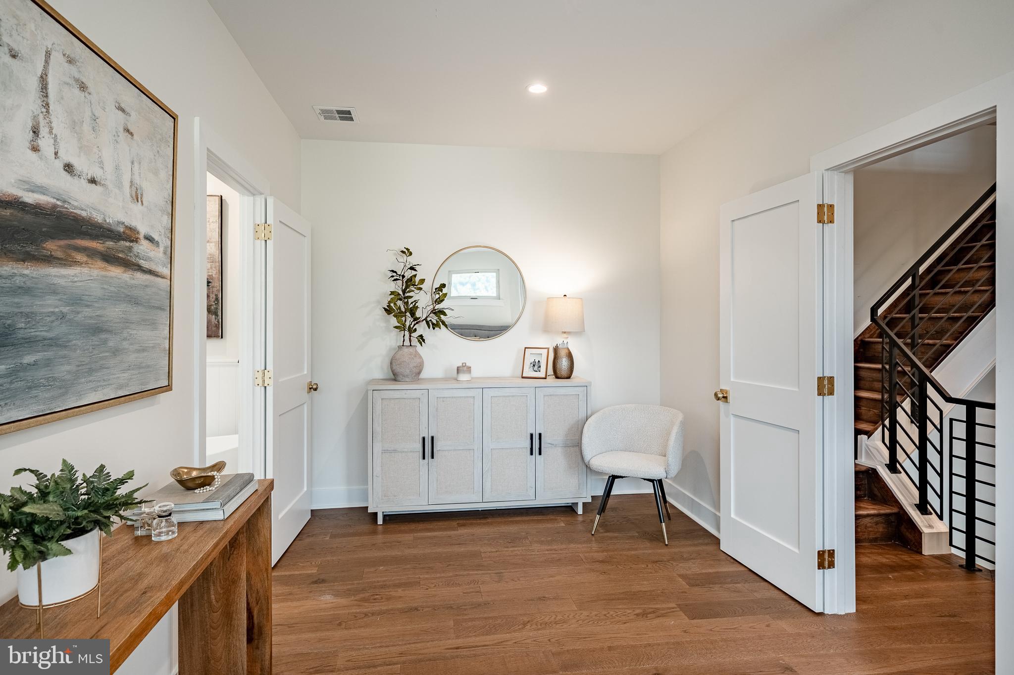 WYNNEBROOK MANOR - Residential