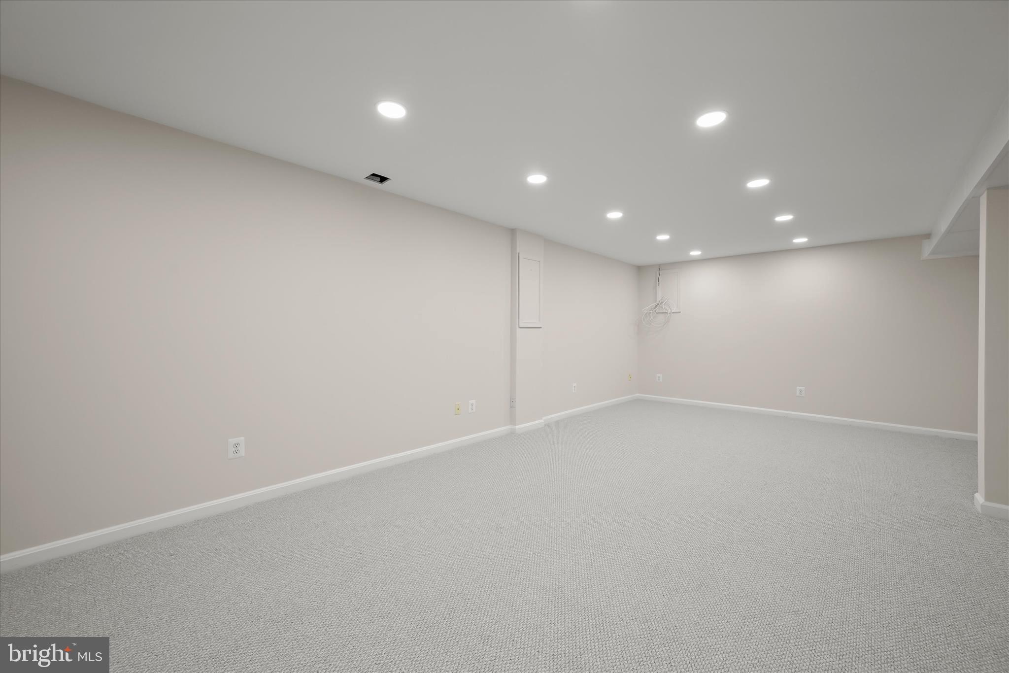 CARROLLTOWNE - Residential