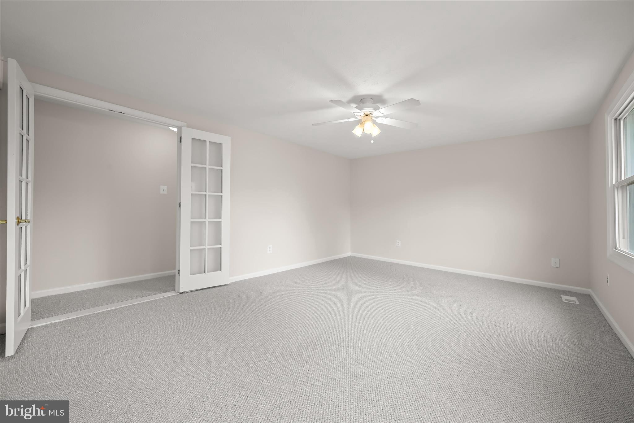 CARROLLTOWNE - Residential