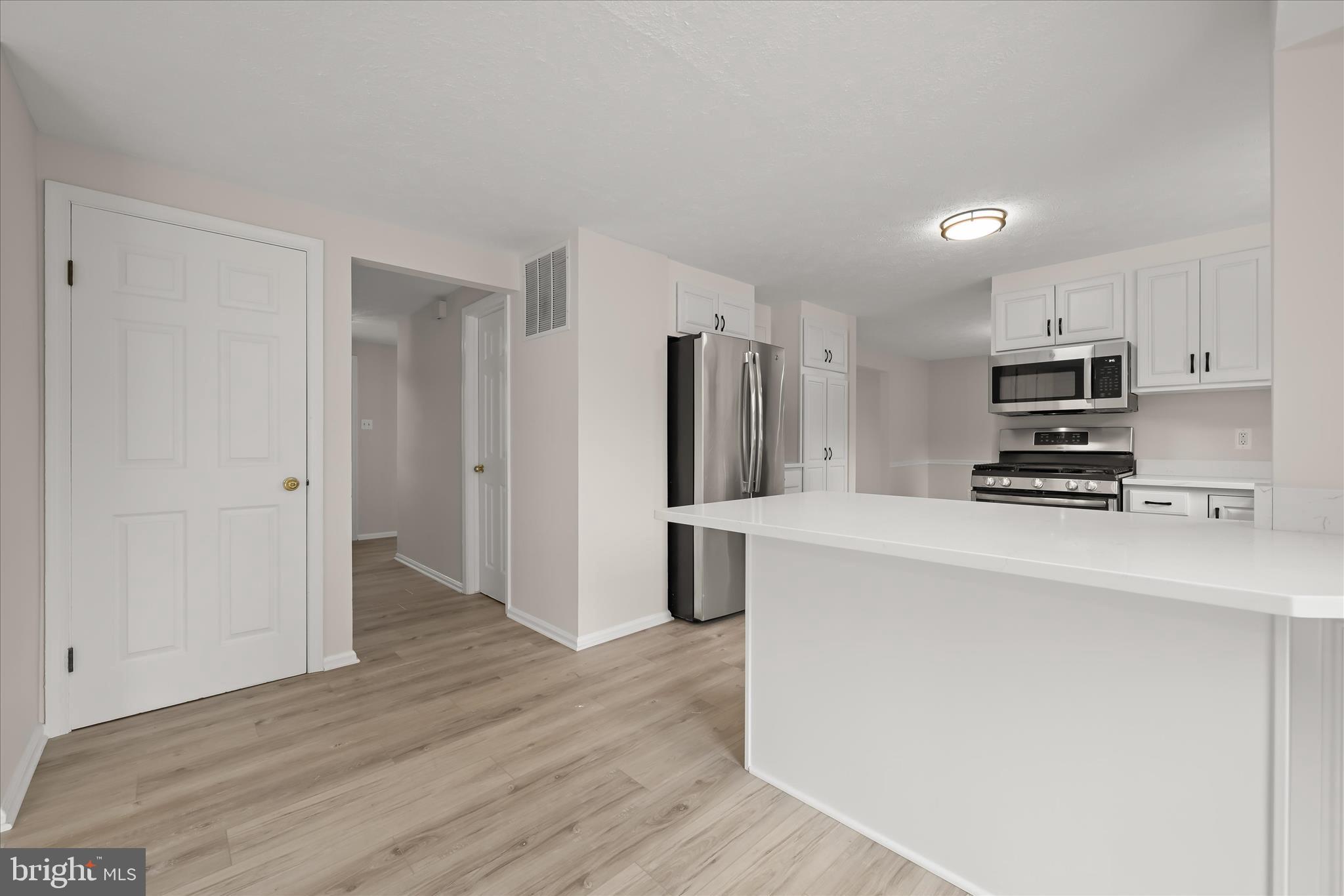 CARROLLTOWNE - Residential