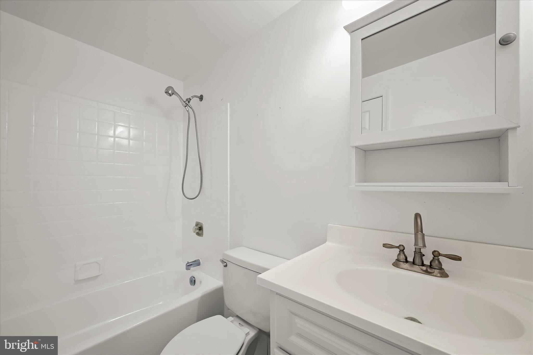 CARROLLTOWNE - Residential