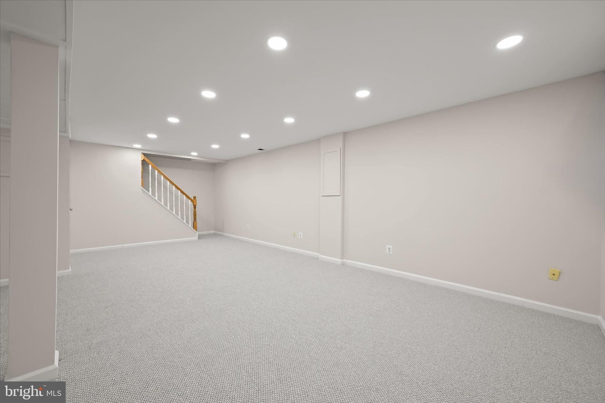 CARROLLTOWNE - Residential