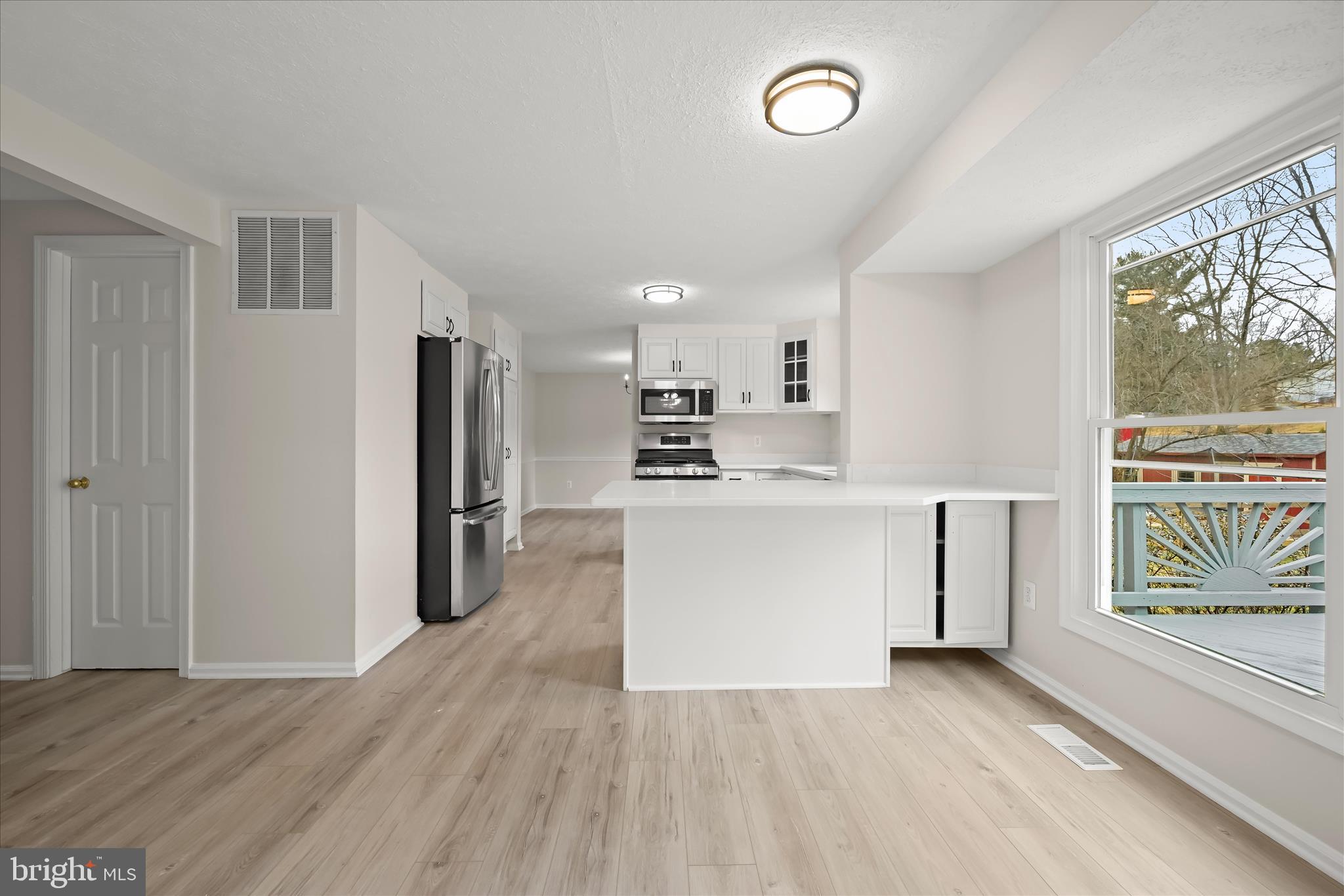 CARROLLTOWNE - Residential