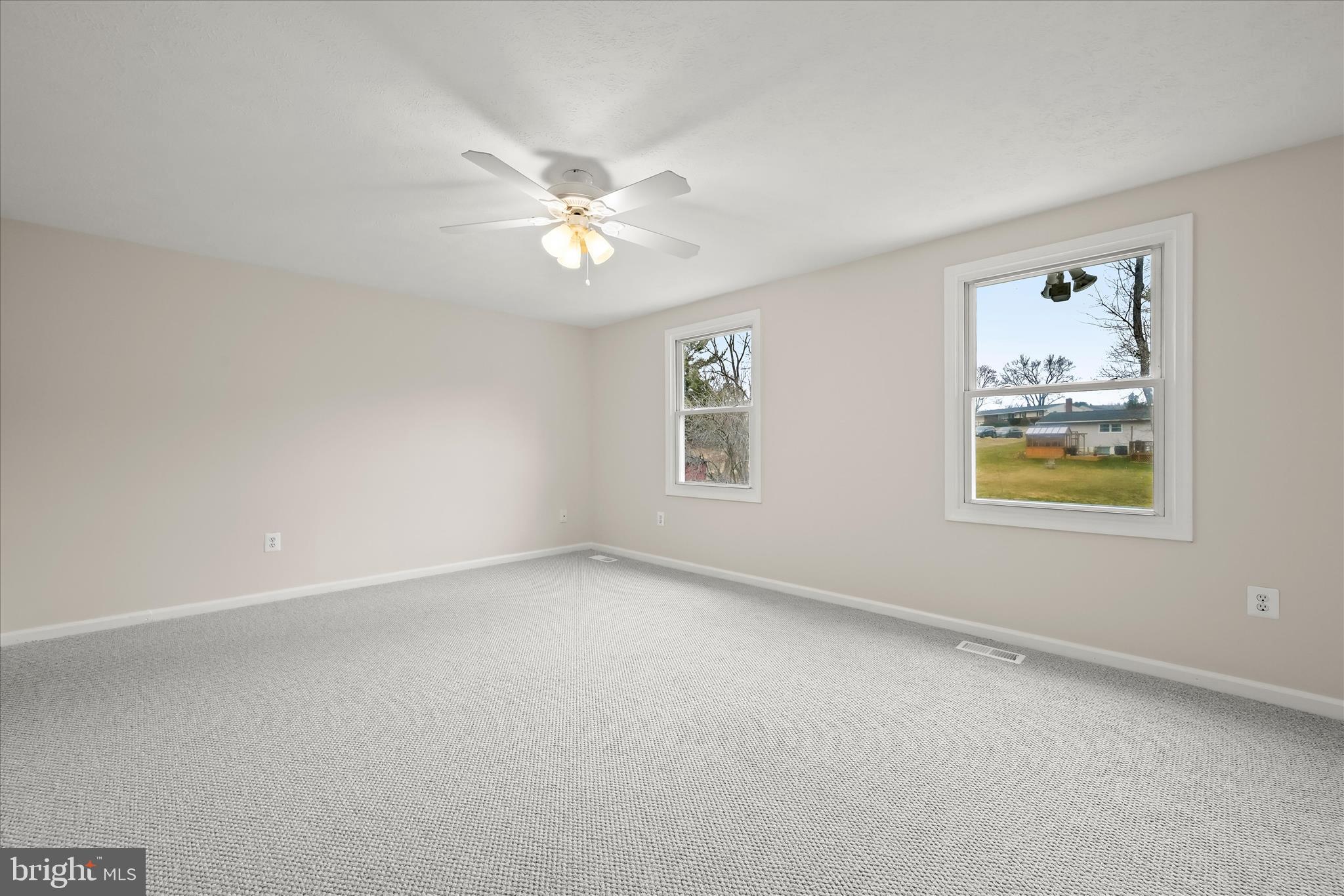 CARROLLTOWNE - Residential