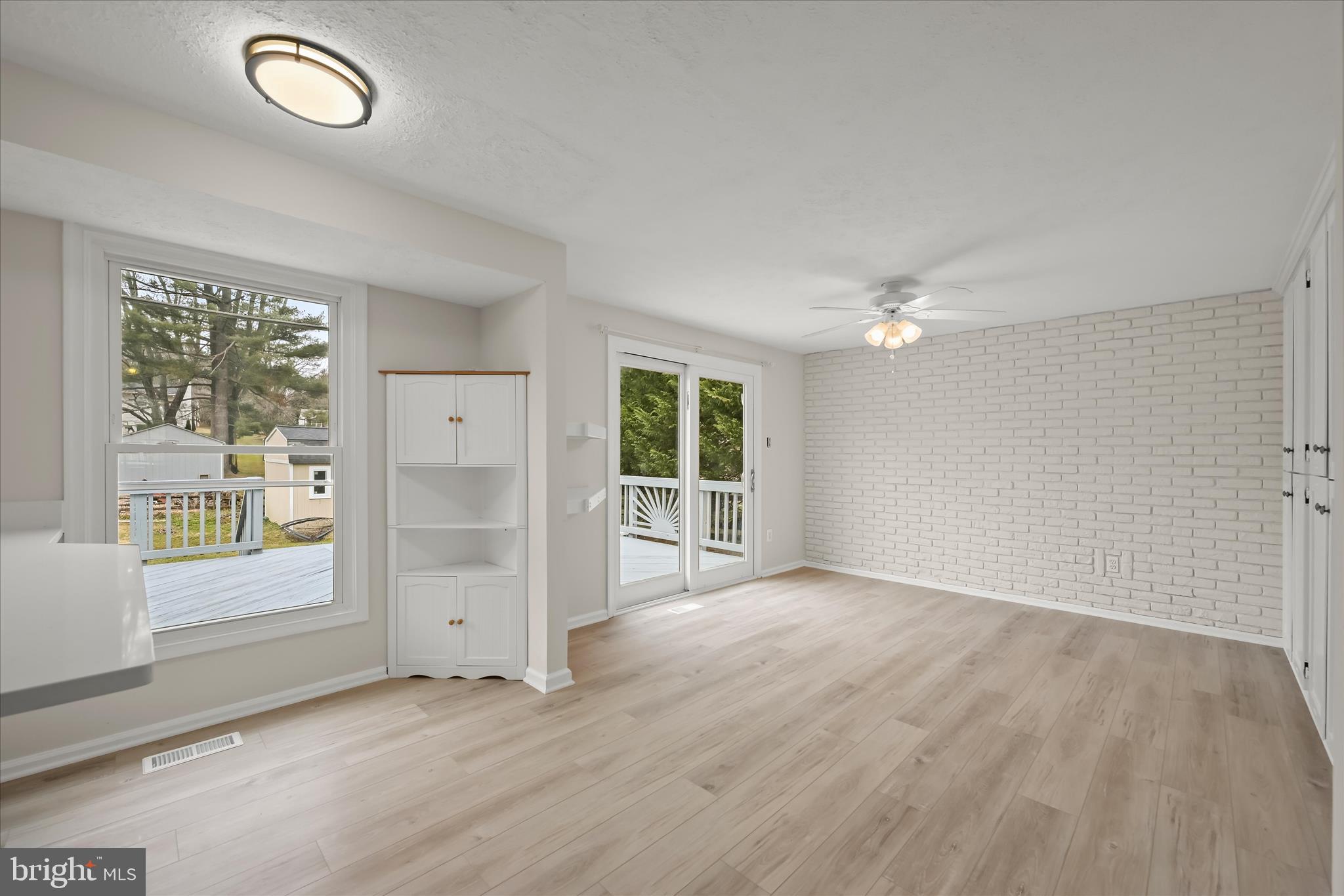 CARROLLTOWNE - Residential