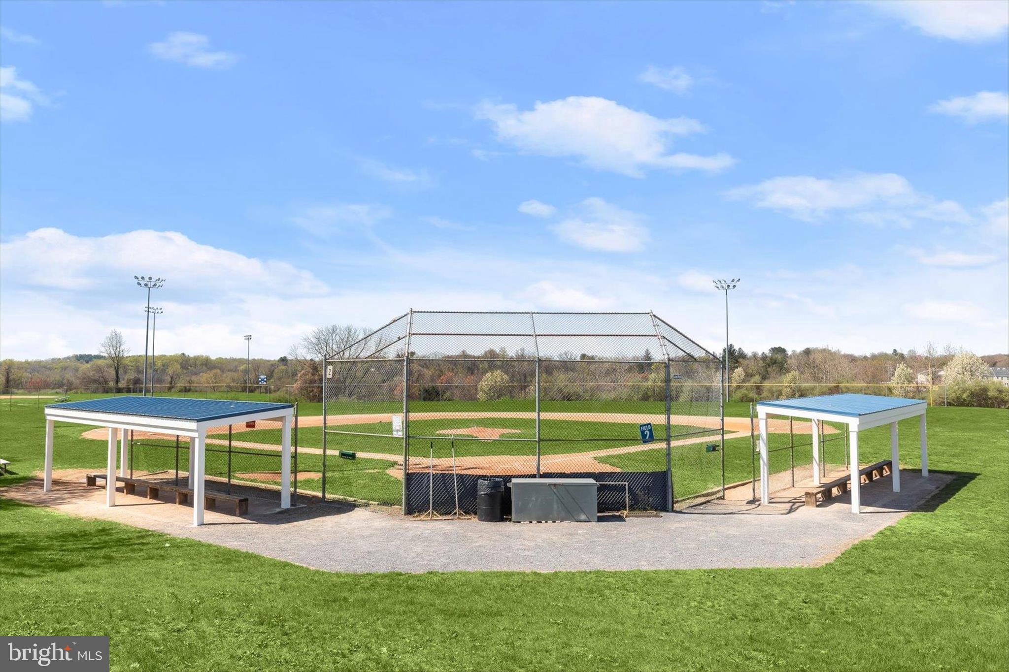 CARROLLTOWNE - Residential