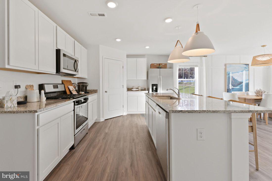 MAGNOLIA SPRINGS - Residential