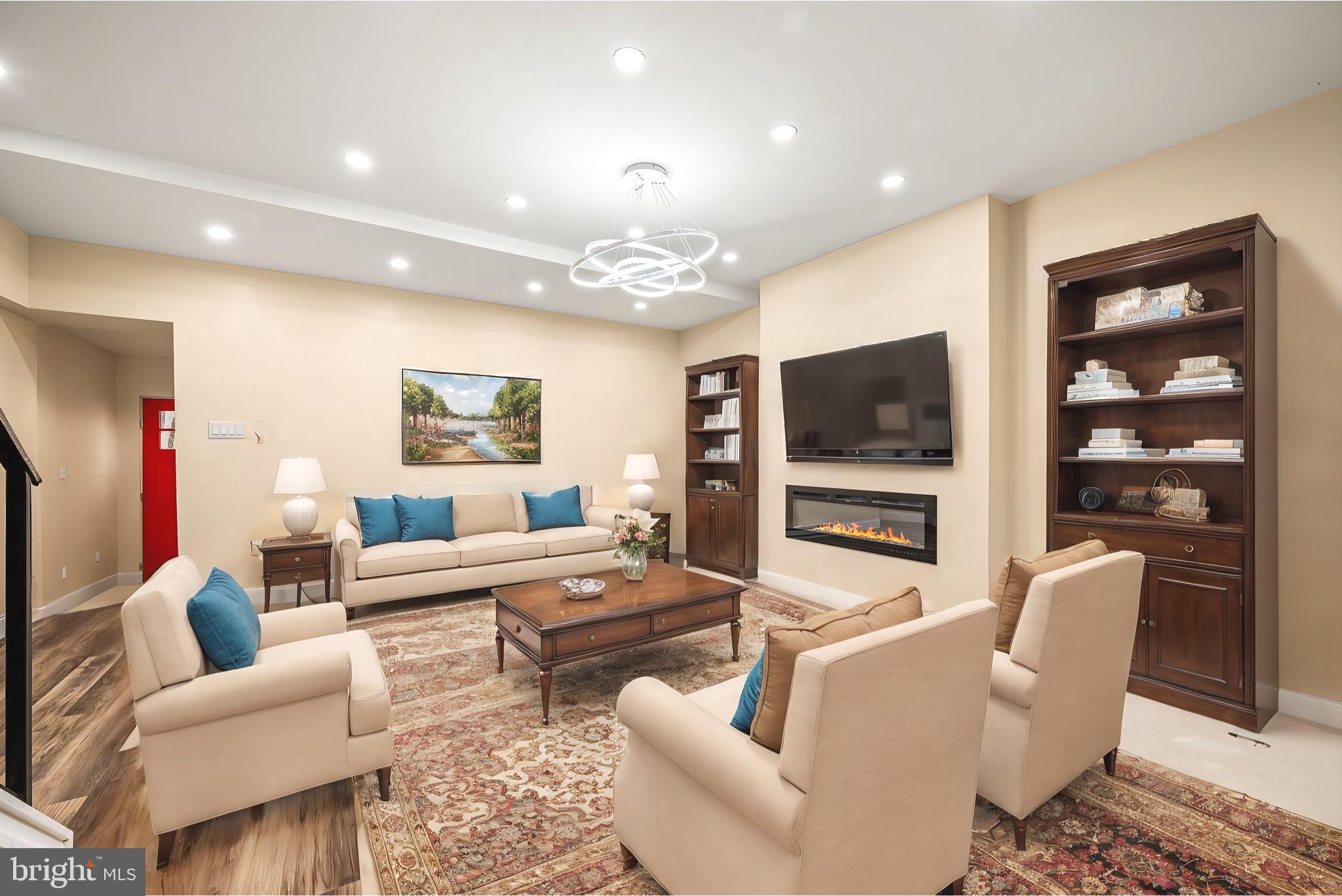 GERMANTOWN - Residential