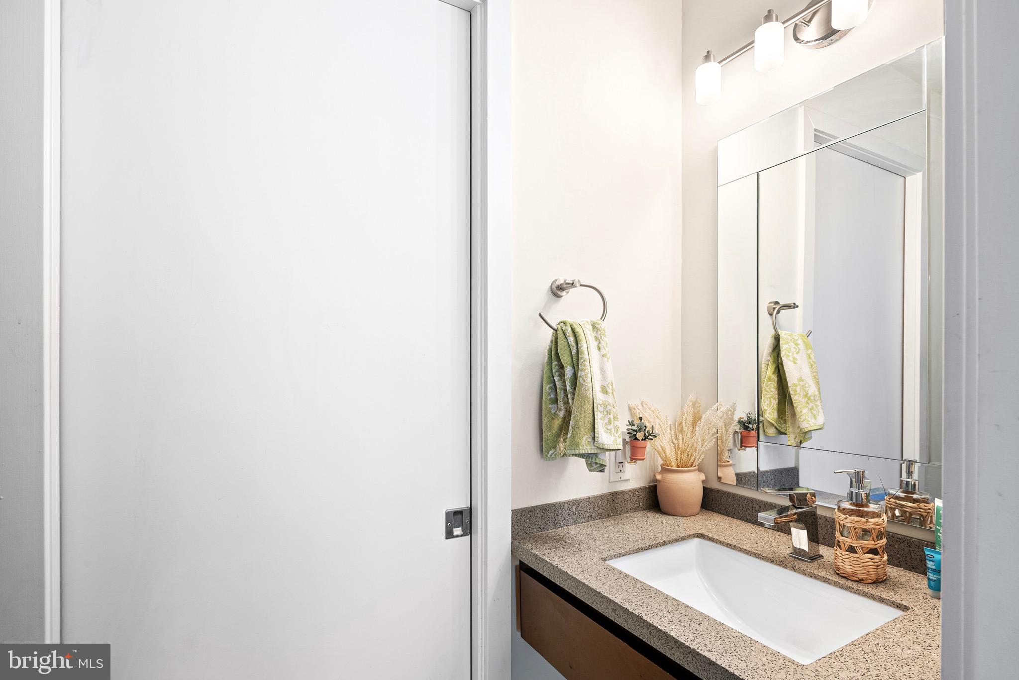 FRANCISVILLE - Residential Lease