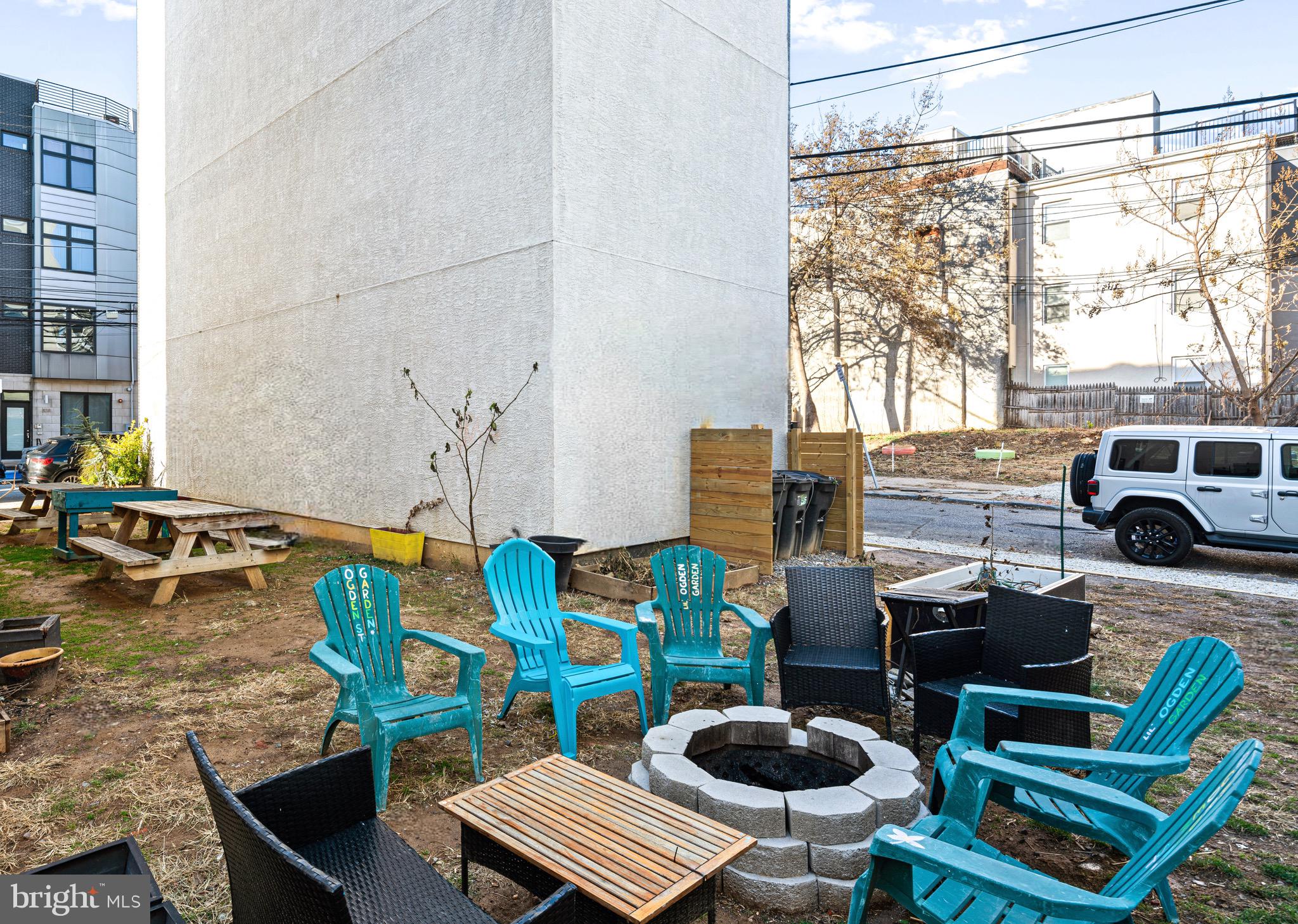 FRANCISVILLE - Residential Lease