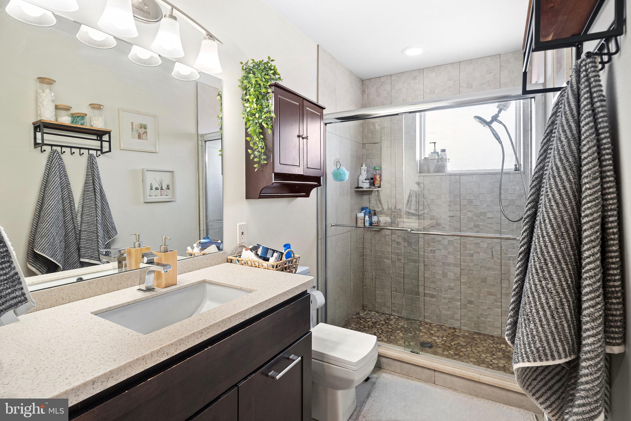 FRANCISVILLE - Residential Lease