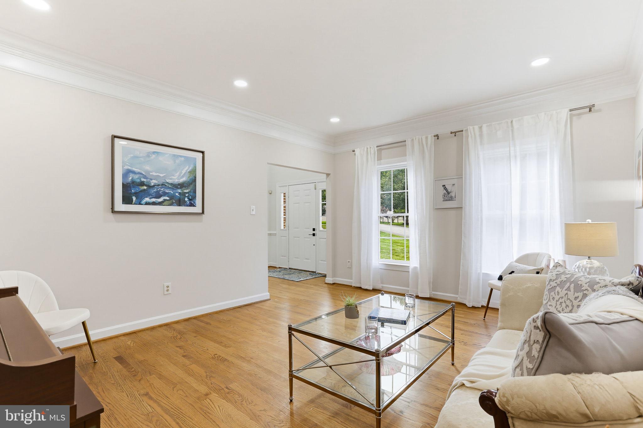 6121 TROTTER RIDGE COURT