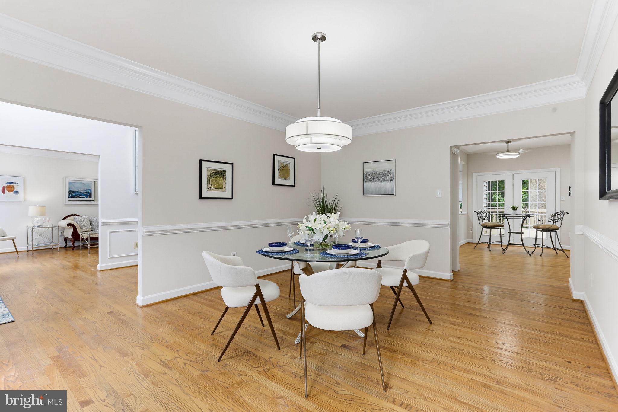 6121 TROTTER RIDGE COURT