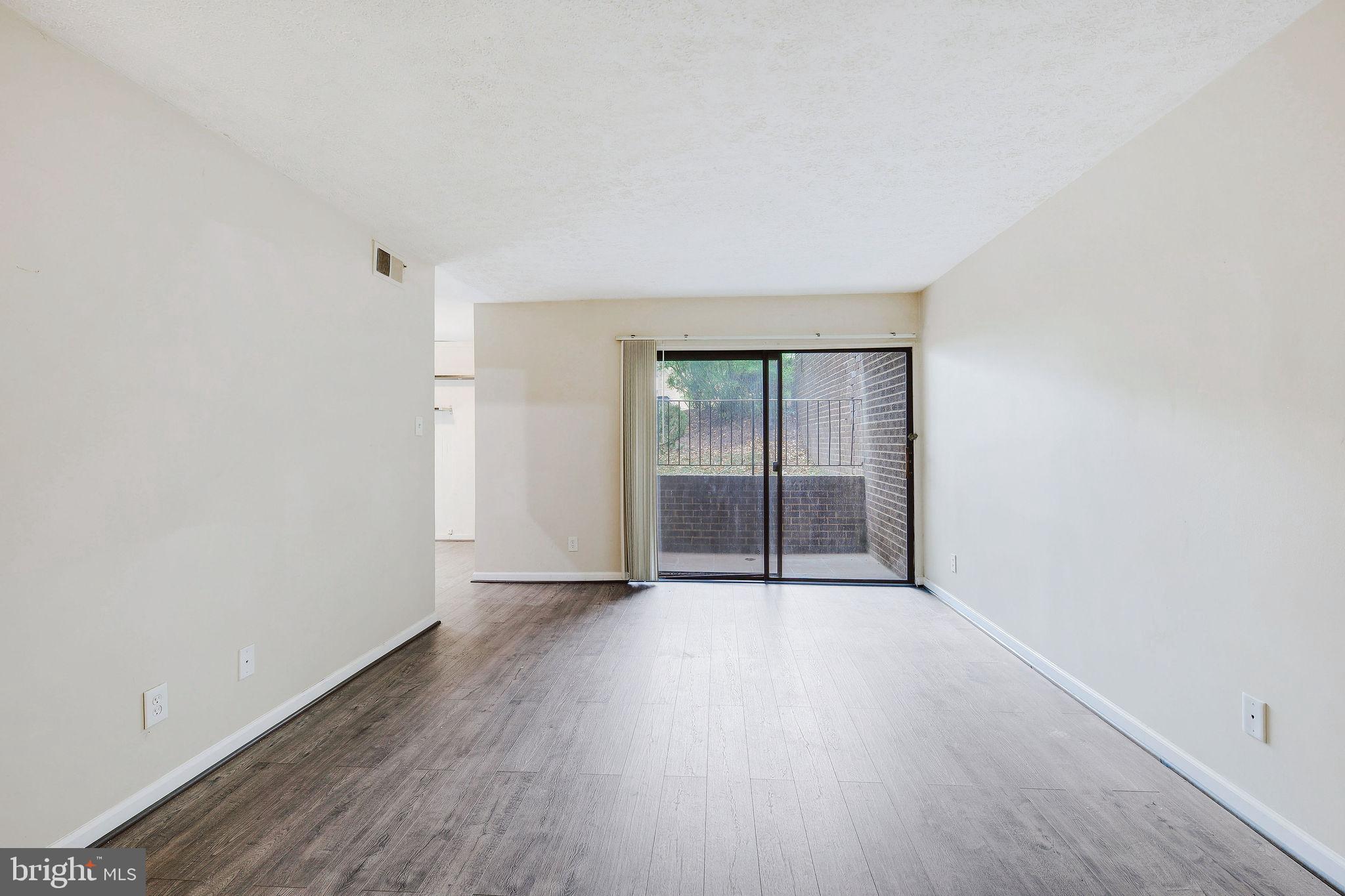 CHERRY GLEN CONDOS - Residential