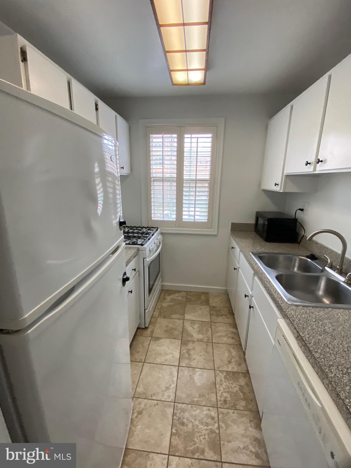 4378 N PERSHING DRIVE 43784