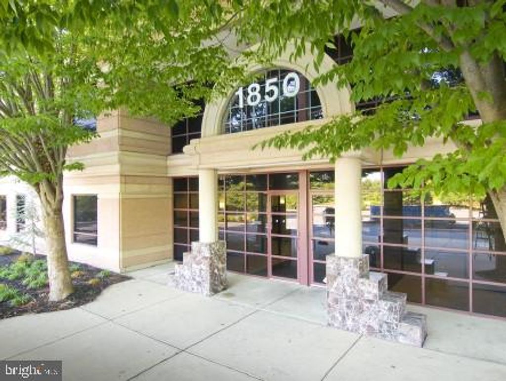 Photo of 1850 William Penn Way #201 &amp; 202, LANCASTER, PA 17601 (MLS # PALA2063666)