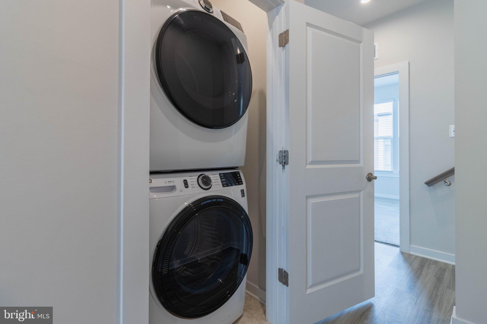 HYATTSVILLE - Residential