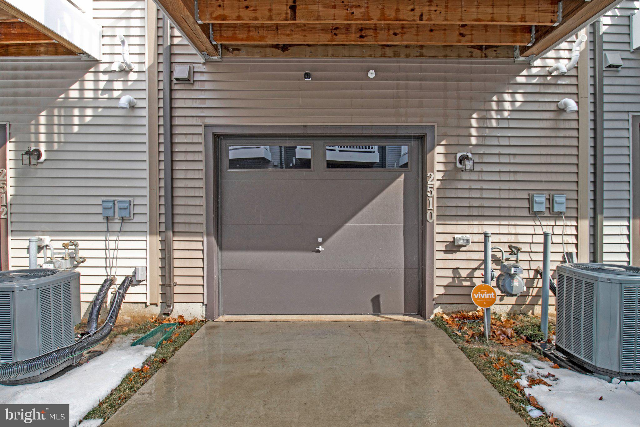 HYATTSVILLE - Residential