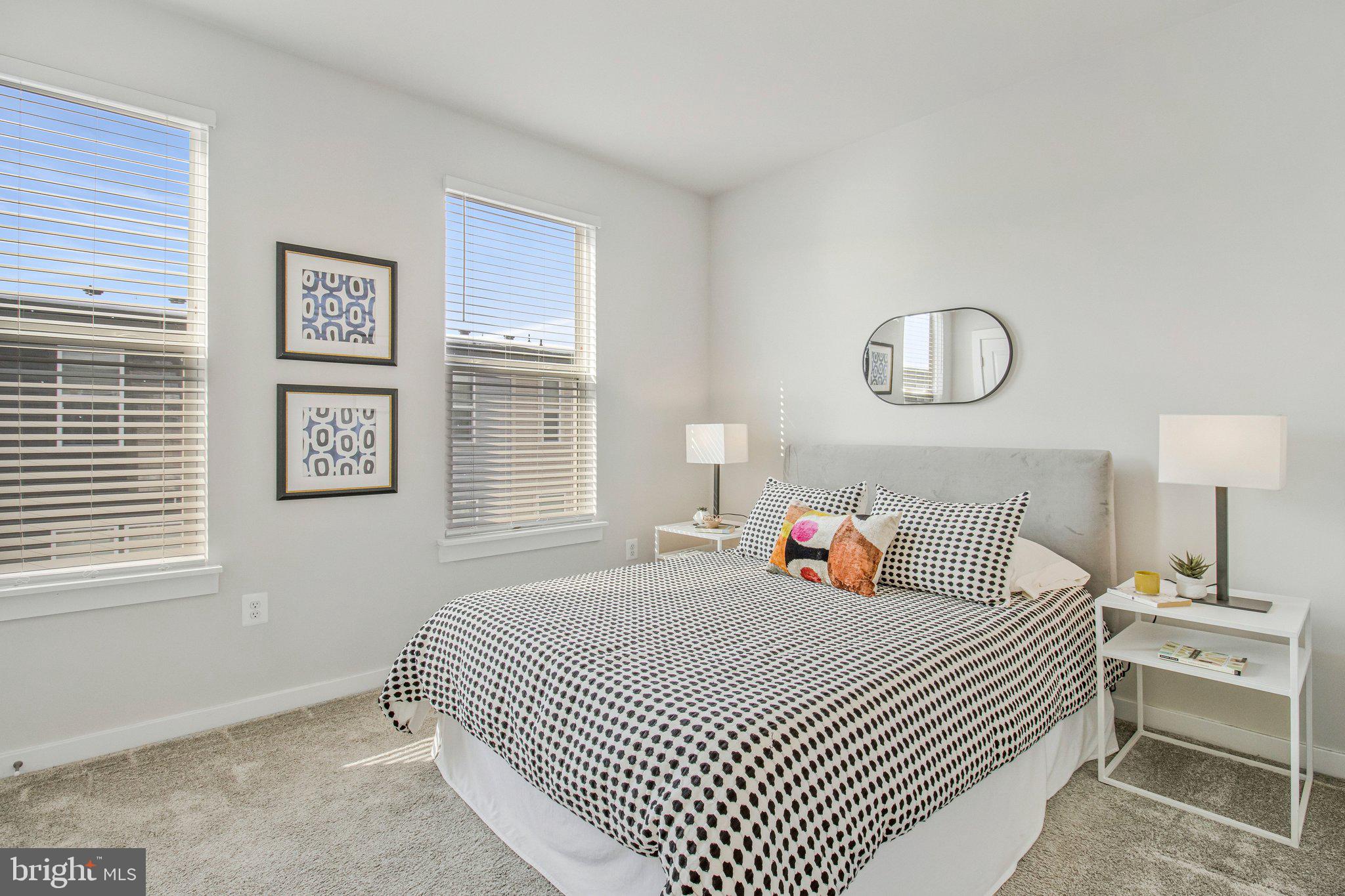 HYATTSVILLE - Residential