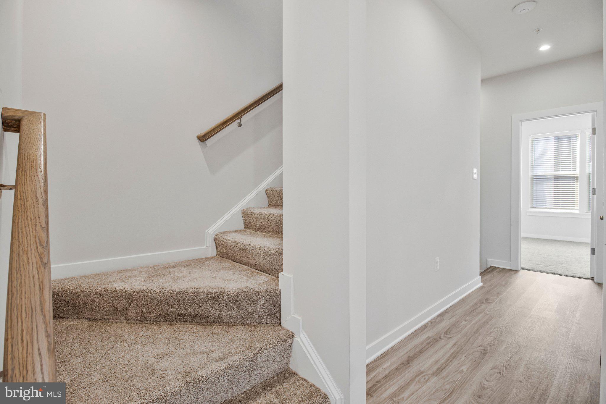 HYATTSVILLE - Residential