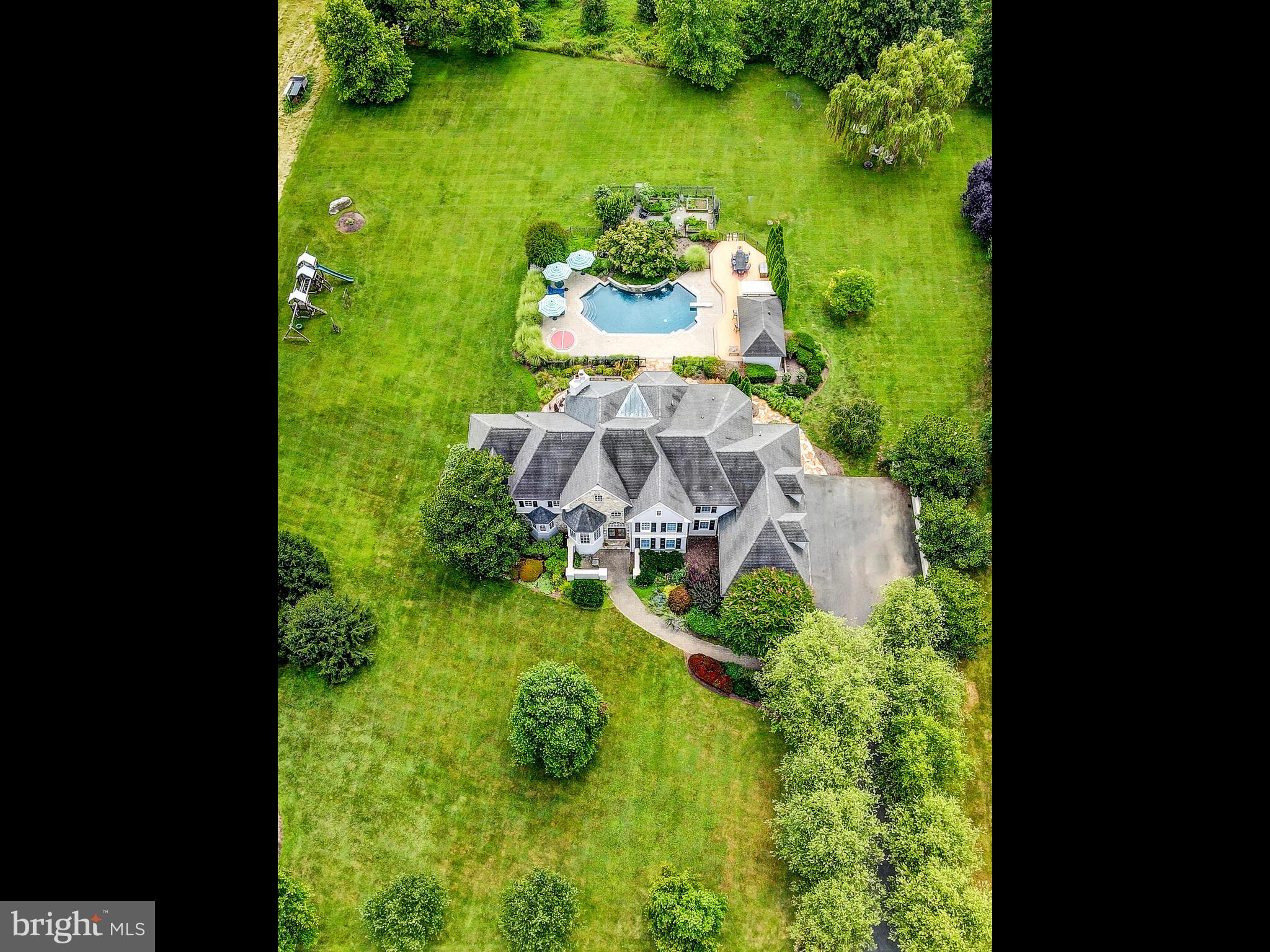 CLOVERLAND FARMS - Residential