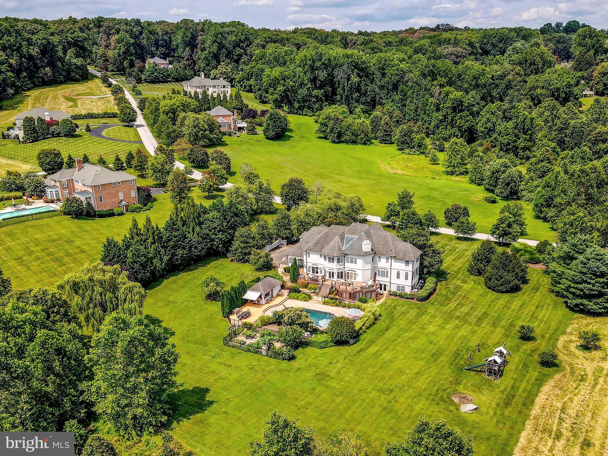 CLOVERLAND FARMS - Residential