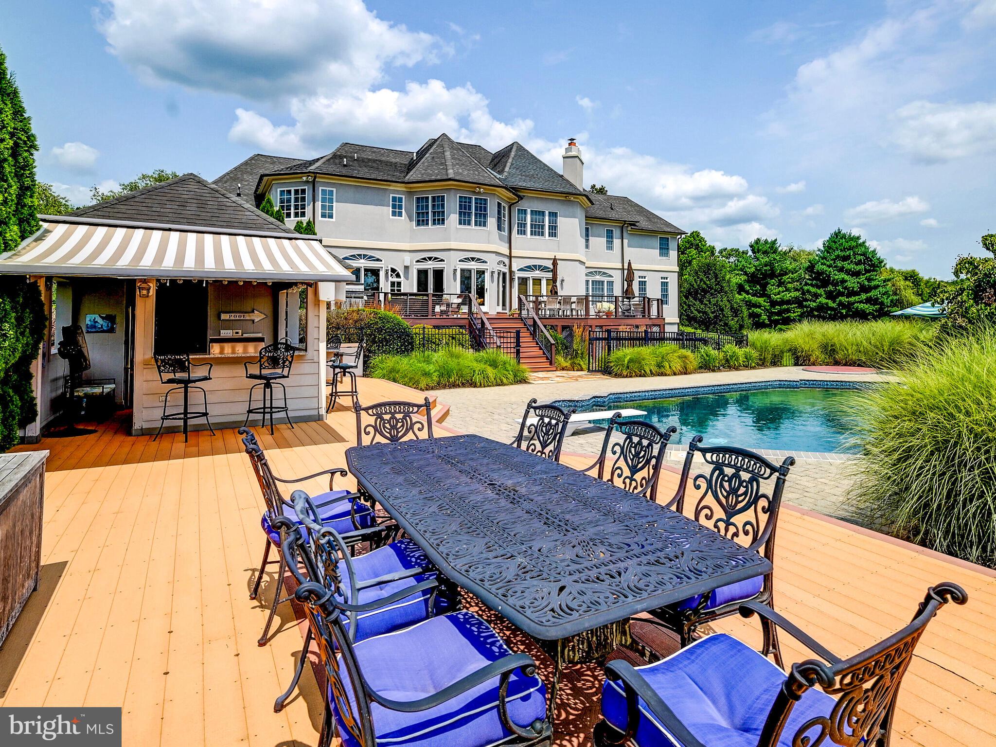 CLOVERLAND FARMS - Residential